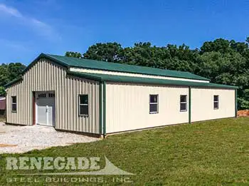 steel building with monitor roof and lean tos