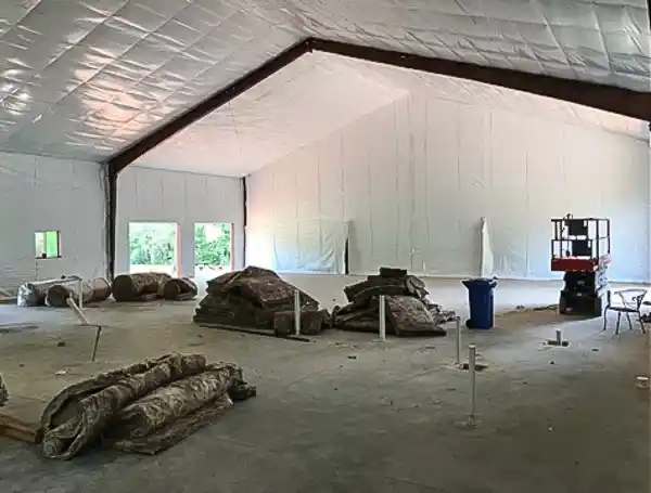 Building interior with liner insulation system