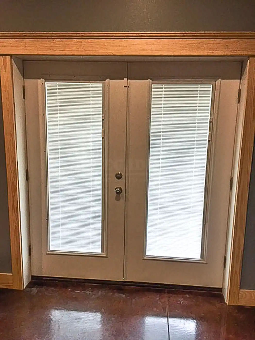 barndominium interior front door