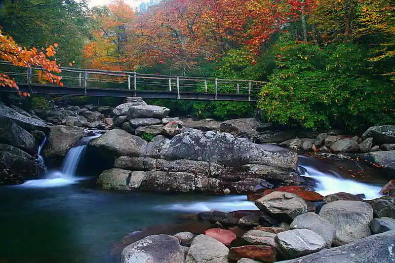 Chimney tops trail head bridge