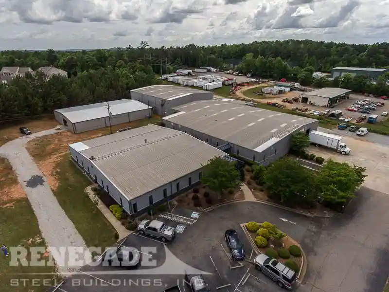 100' wide commercial steel building