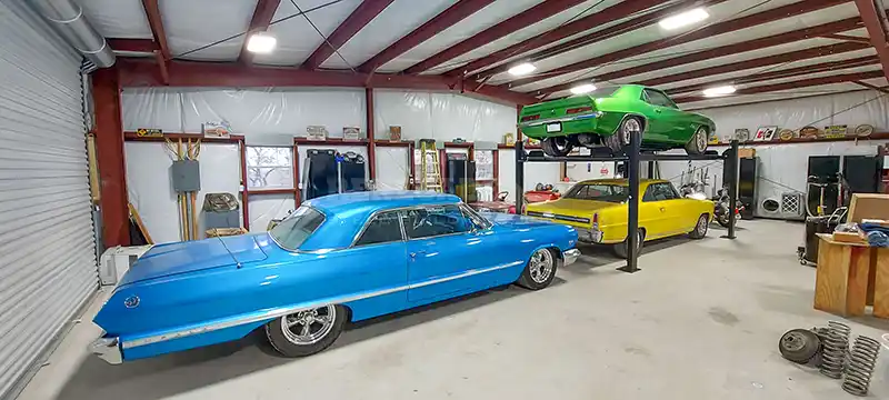 50x50x12 Garage inside with cars on racks